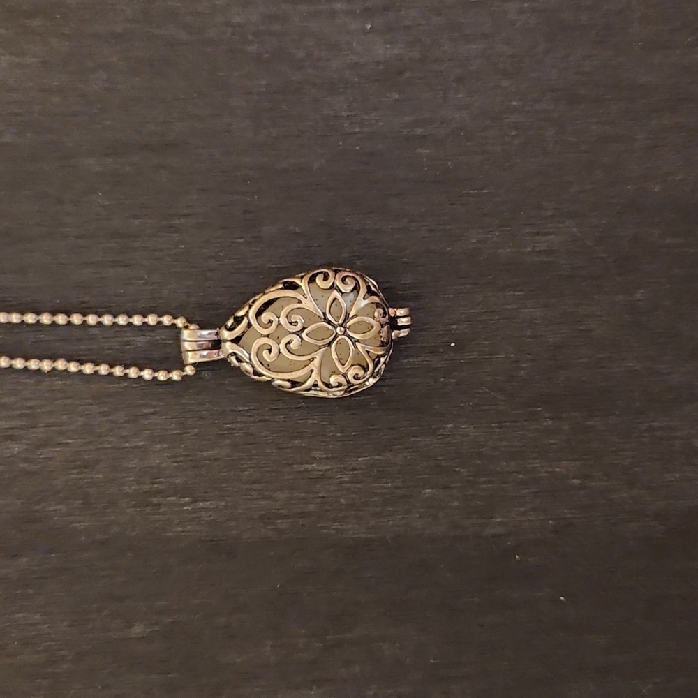 Glow-in-the-Dark teardrop necklace